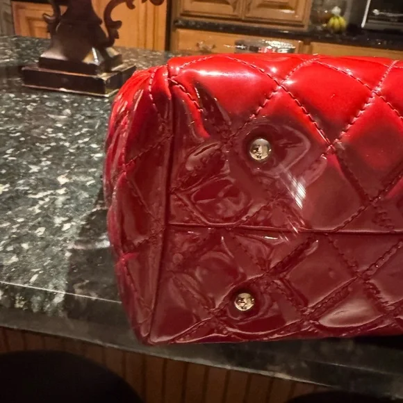 CHANEL Red Patent Quilted Tote - Picture 10 of 14